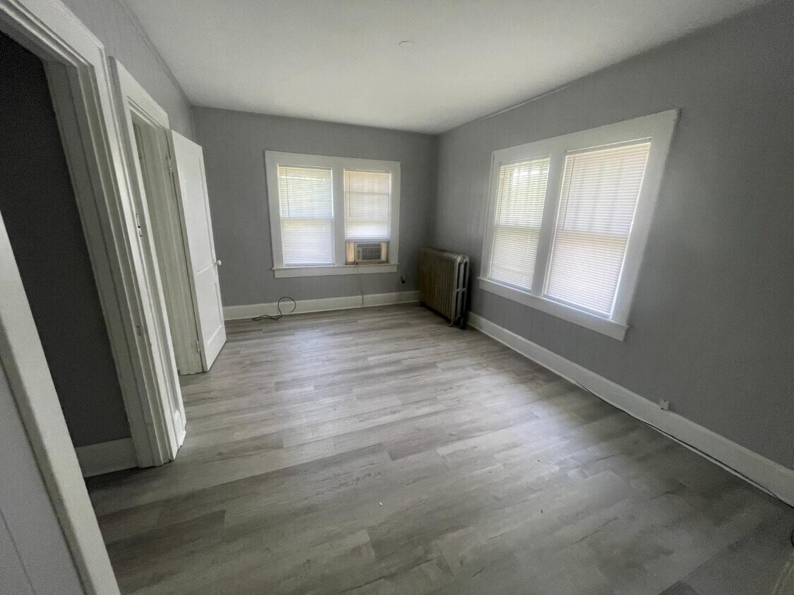 Foto principal - 1033 N 7th St