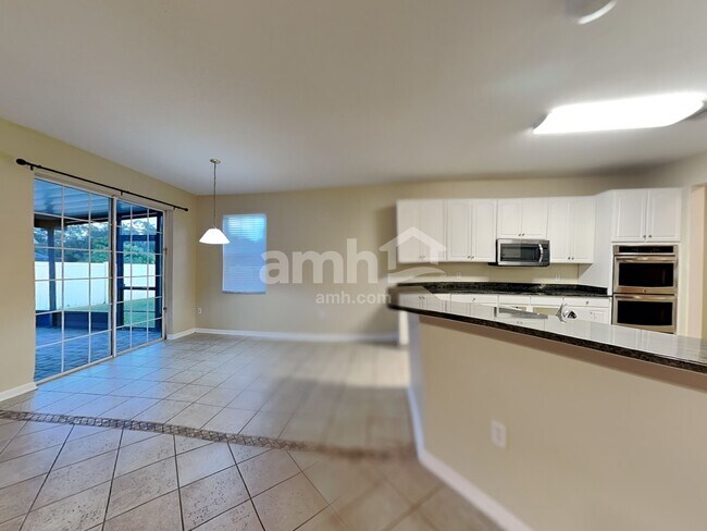 Foto del edificio - 10618 Bamboo Rod Cir