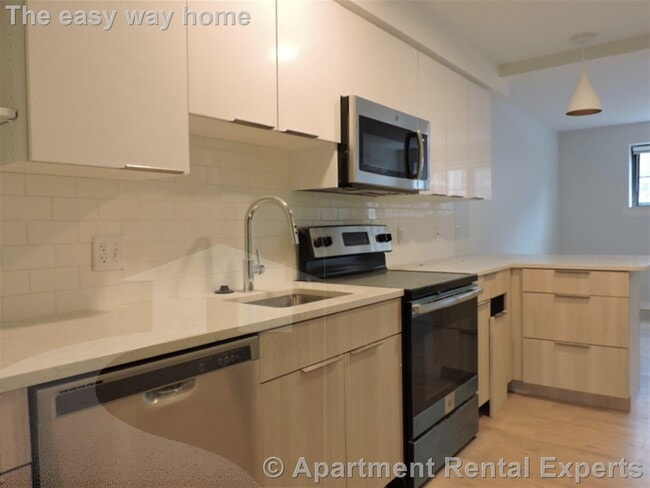 Photo - 10 Soden St Apartment