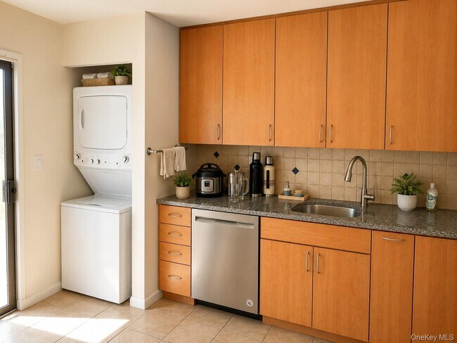 Foto del edificio - 56 Rambling Brook Rd