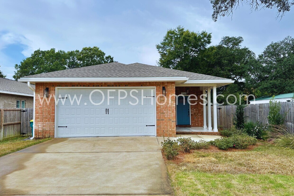 Foto principal - 1580 Hickory St