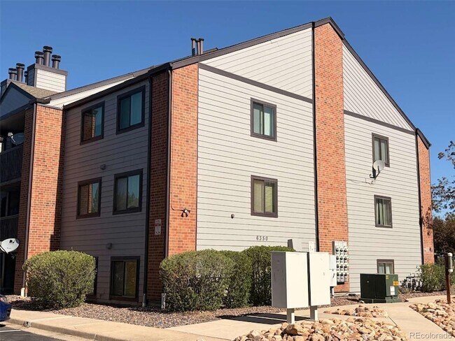 Foto del edificio - 6350 Oak St