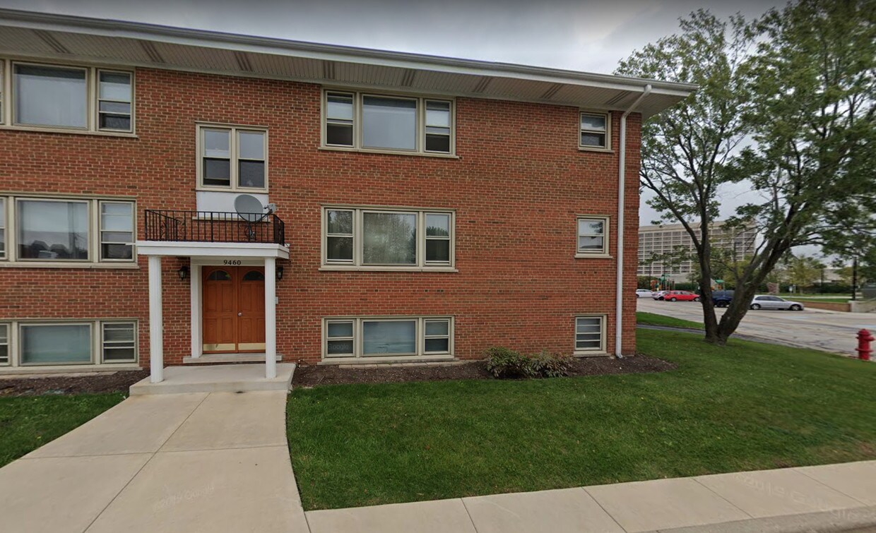 Foto principal - 9460 Glenlake Ave