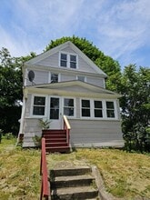 Building Photo - 344 Fuller St