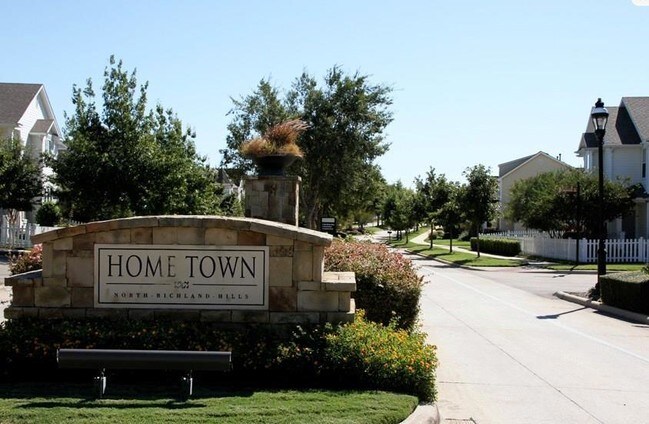 Foto del edificio - 8716 Ice House Dr