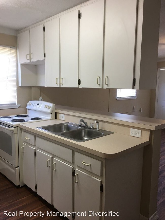 Foto del edificio - 2 br, 1 bath House - 2317 SW 2nd ST