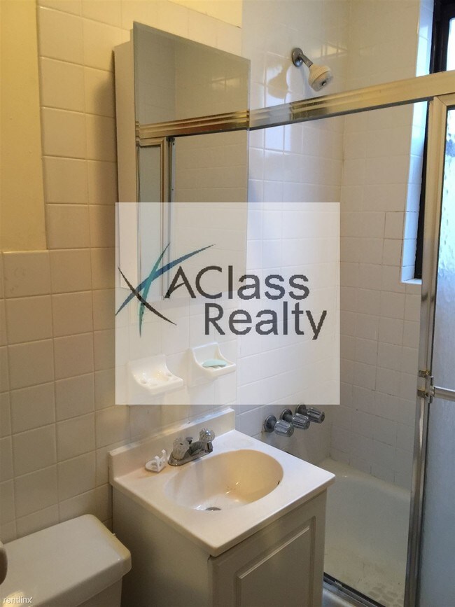 Foto del edificio - 2419 41st St