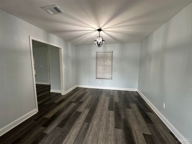 Building Photo - 5272 Westwind Cir