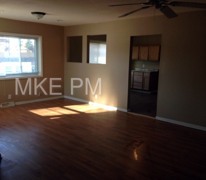 Foto principal - 4240 W Fond du Lac Ave