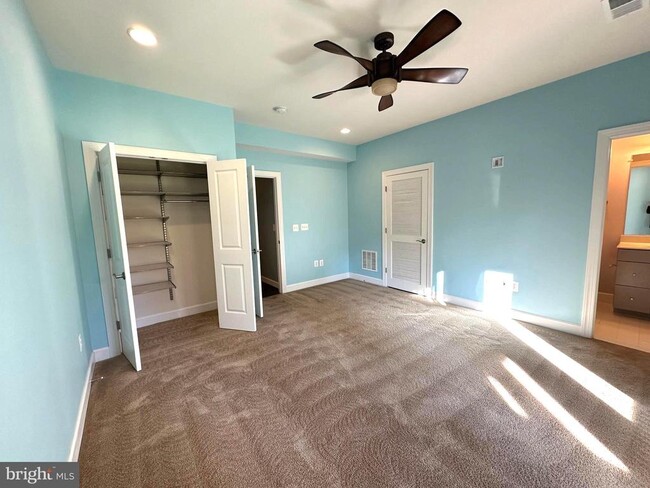 Foto del edificio - 3697 Ambrose Hills Rd