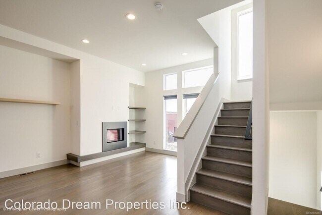Foto del edificio - 2 br, 2 bath House - 3016 Blake St