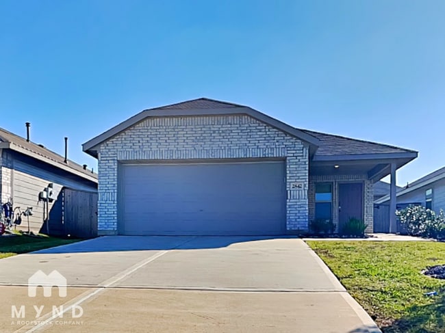 Building Photo - 2842 Via Augusta Dr