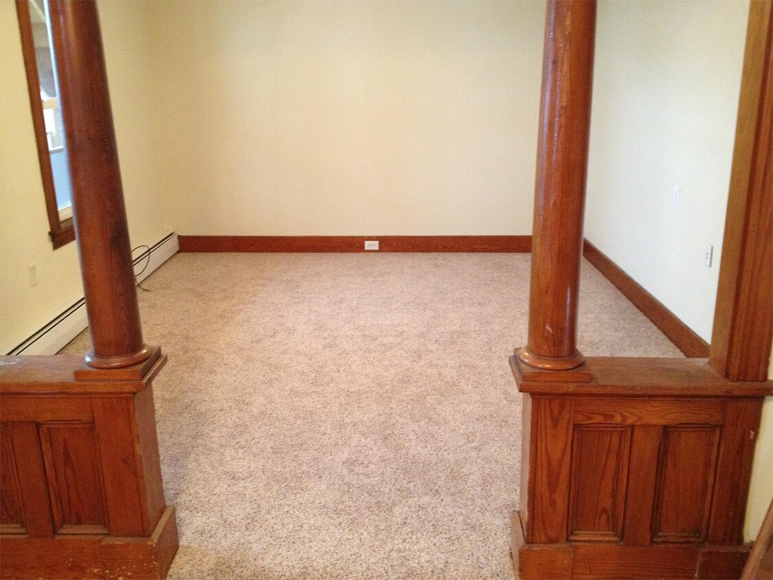 Foto principal - 2208 Providence Rd