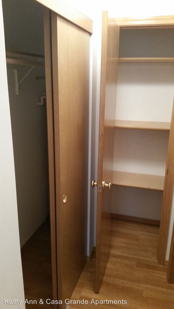 Foto del edificio - 1926 George Washington Way