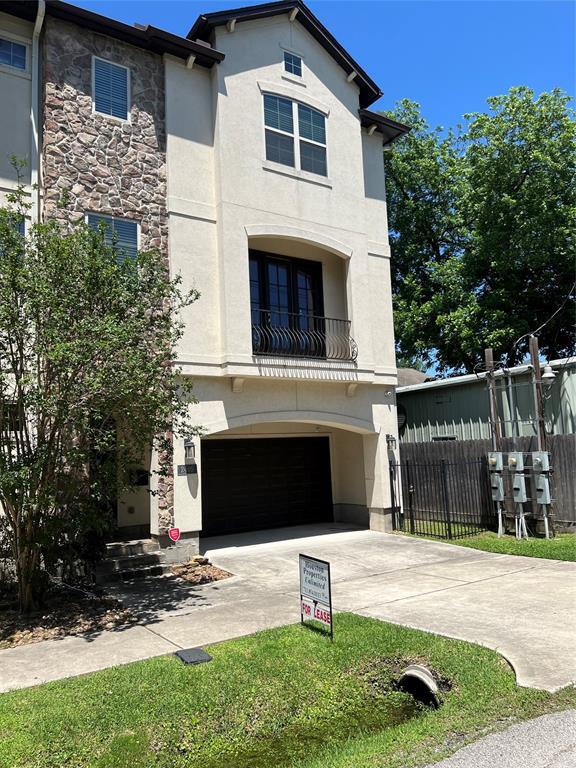 Foto principal - 2405 Cohn St