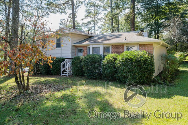 Building Photo - 5739 Annanadale Ln