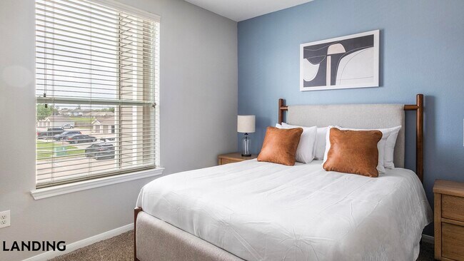 Foto del edificio - 14807 Woodland Hills Dr