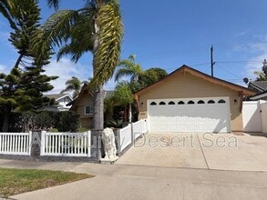Building Photo - 17542 Wrightwood Ln