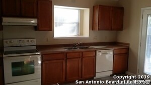 Foto del edificio - 7808 Forest Ranch