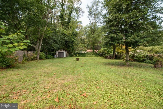 Foto del edificio - 724 Woodland Ave