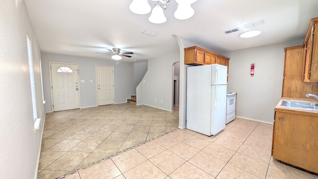 Building Photo - 20588 Alta Vista Ct