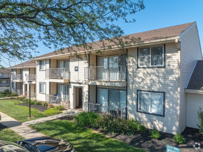 Foto del edificio - Rolling Hills Apartments