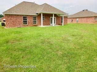 Building Photo - 3 br, 2 bath House - 410 Poplar Blvd