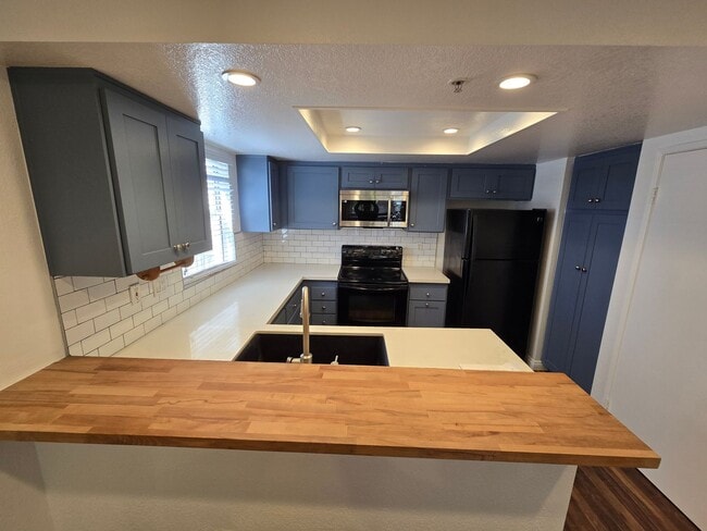 Building Photo - Upgraded 1 bed/ 1 bath Condo in East Orang...