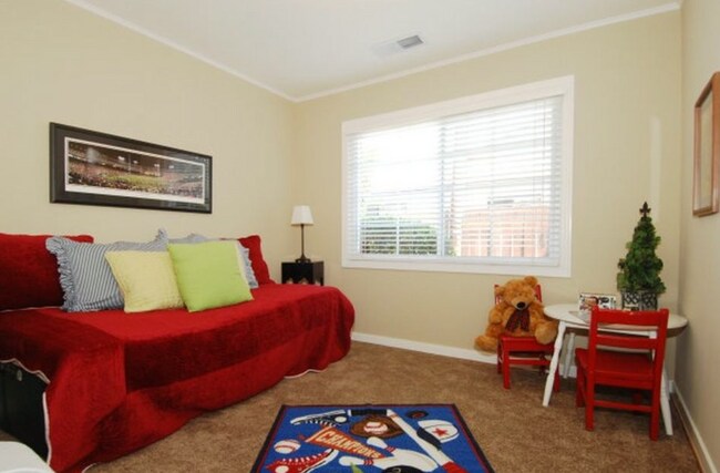 Second bedroom - 3912 Orinda Drive