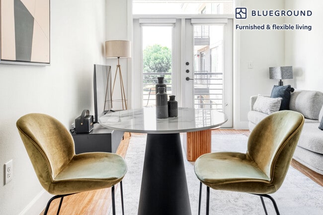 Foto del edificio - 1401 Art Dilly Dr.