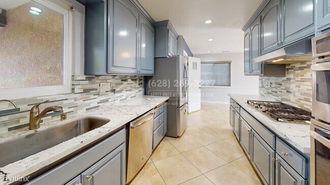 Building Photo - 4 br, 2 bath House - 7654 Cardigan St -