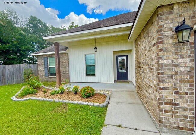 Building Photo - 315 Springsteen Ln