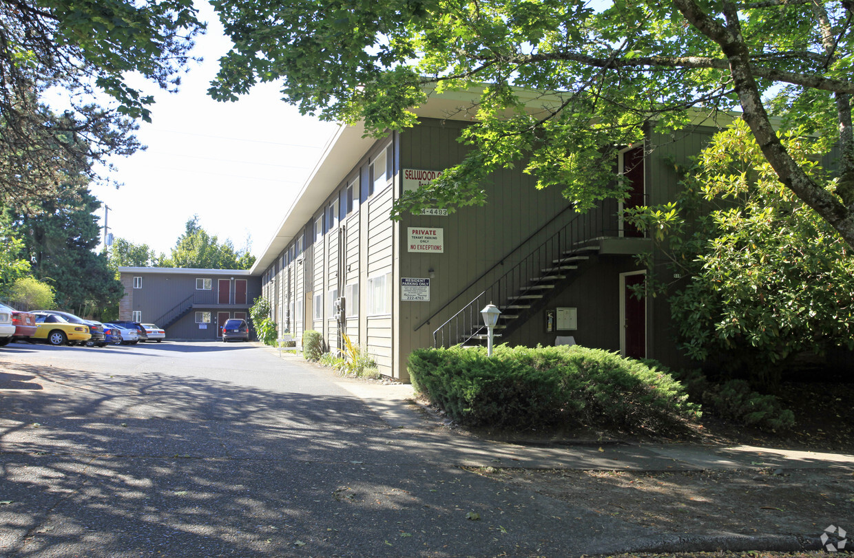 Sellwood Court Apartments - Apartments In Portland, Or 