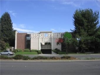 Primary Photo - 1257 Huntington Dr