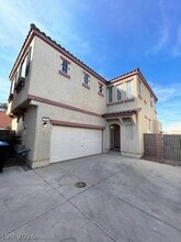 Building Photo - 731 Emerald Idol Pl