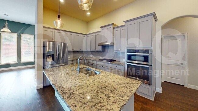 Foto del edificio - 8613 Tutbury Pl