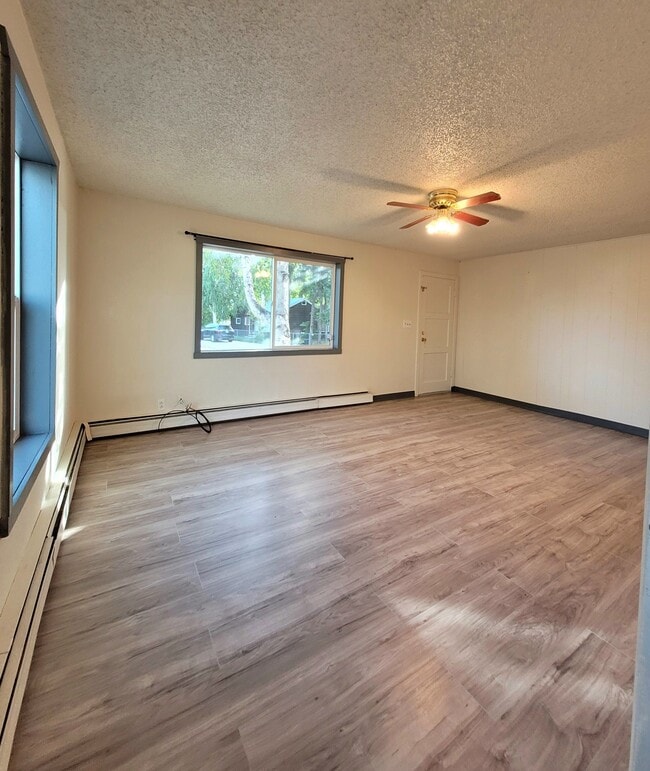 Building Photo - 760 8th Ave