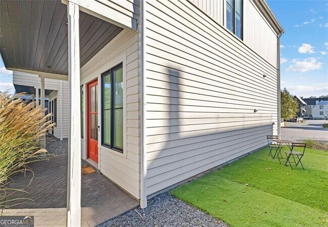 Foto del edificio - 167 Ravenhurst Ln