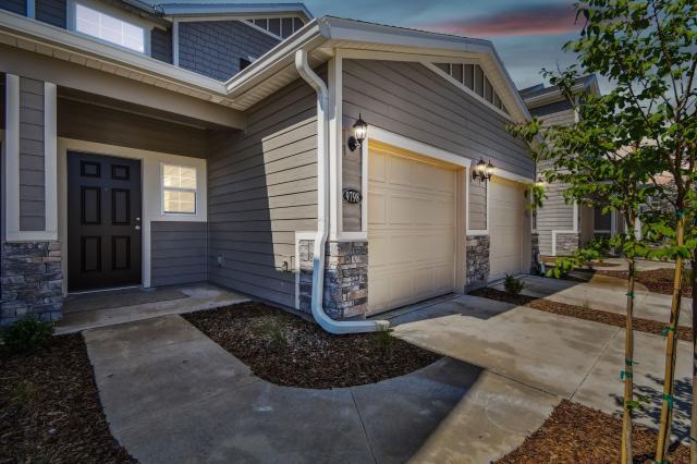Building Photo - 2 bedroom in Jacksonville FL 32222