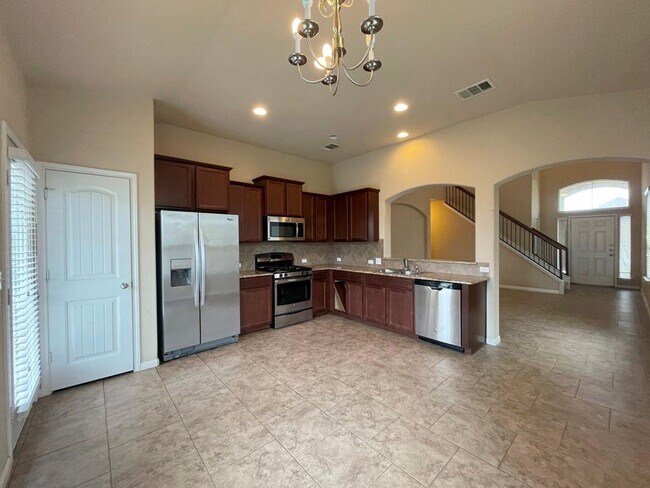Building Photo - 120 Kingfisher Ln