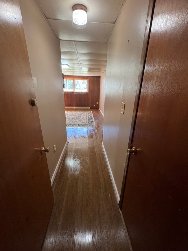 Building Photo - 220 Highland Rd