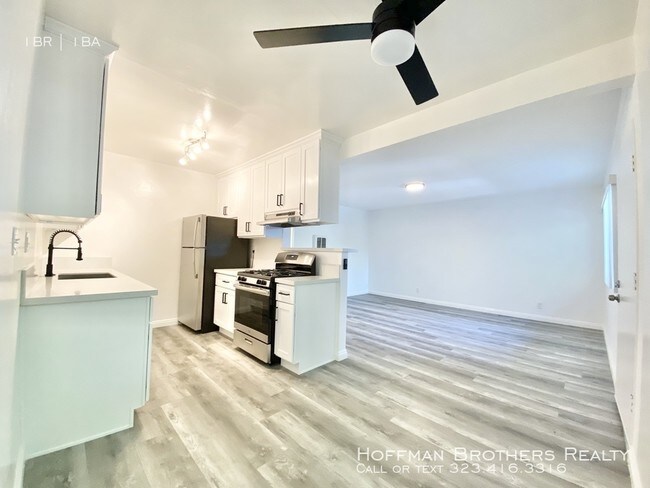 Building Photo - 12520 Lakewood Blvd  Downey, CA, 90242