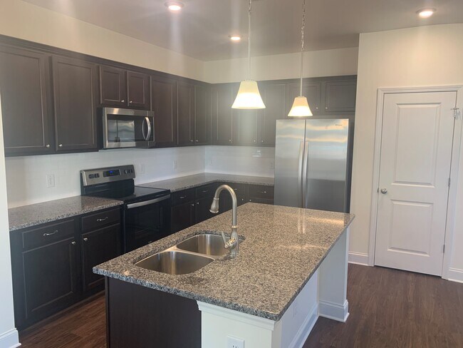 Foto del edificio - 117 Gregory Dr