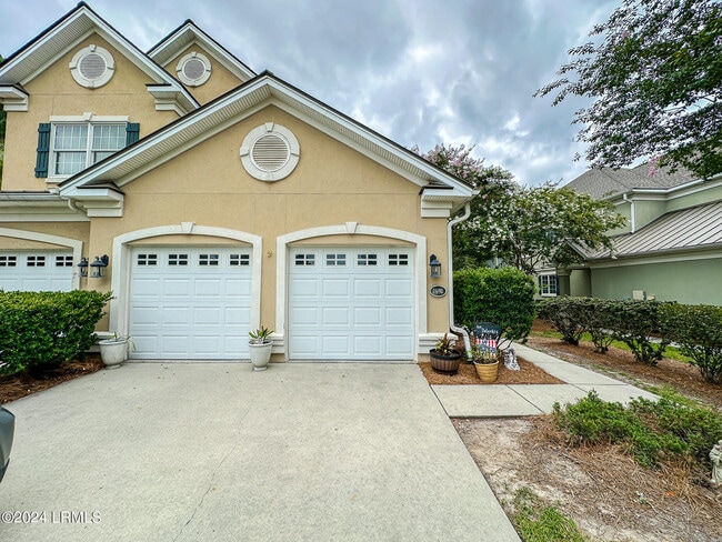 Building Photo - 169 Azalea Dr