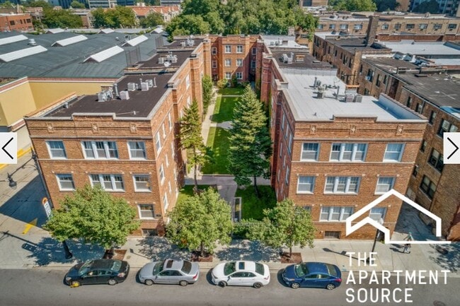 Building Photo - 3527.5 N Broadway