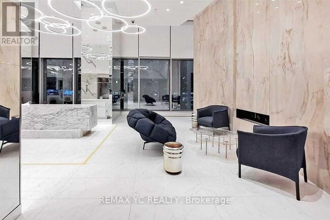 Building Photo - 251 Jarvis St