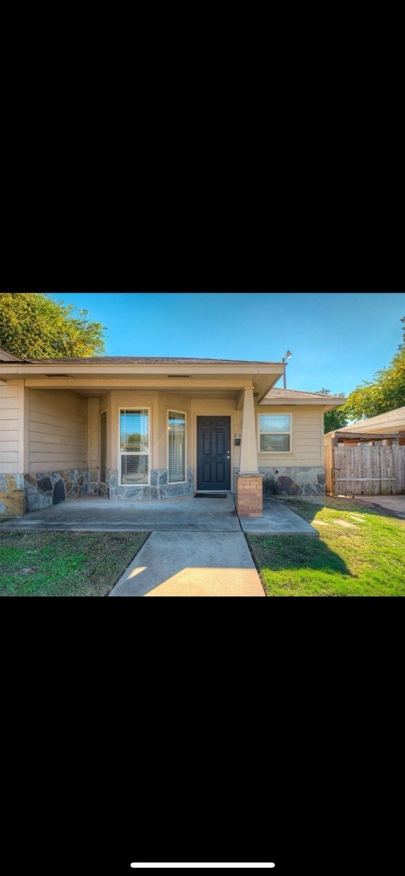 Foto del edificio - 2320 NW 16th St