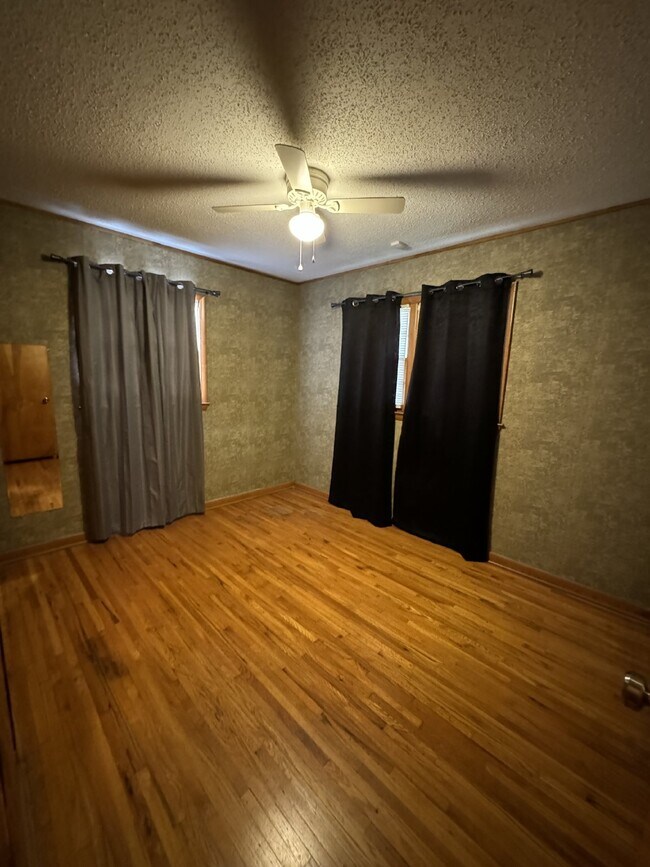 Foto del edificio - 2322 W 29th St S