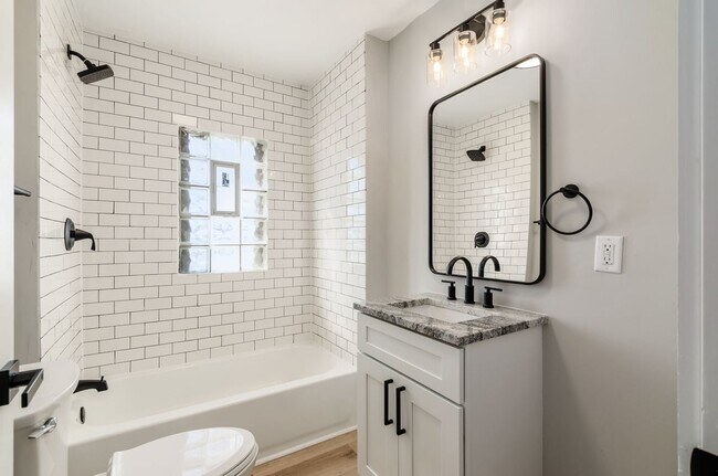 Foto del edificio - 1268 S High St