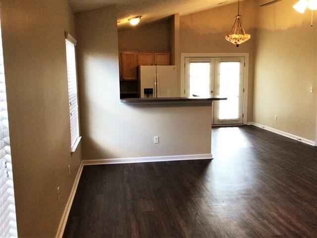 Foto del edificio - 103 Bill Park Dr